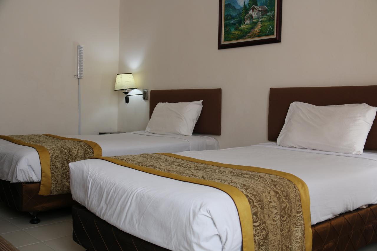 Edc Uum Sintok Hotel Sintuk Eksteriør billede